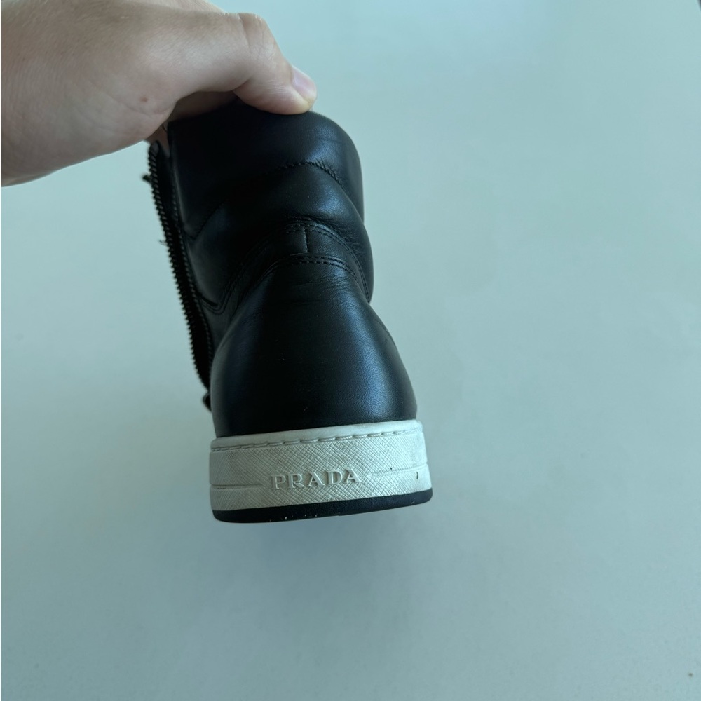 Prada Black and Red Sneakers with Classic Silhouette - Picture 8 of 10